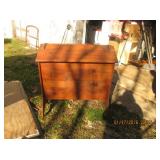 ANTIQUES AND COLLECTIBLES AUCTION