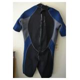 Mens XXL Wet Suit