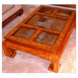 Stunning Thomasville Coffee Table
