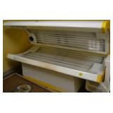Sun Tanning Flat Bed Booth