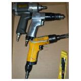 Box Lot: Air Impact Tools