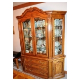 Thomasville China Cabinet
