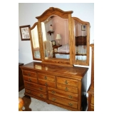Thomasville Dresser and Vanity