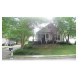 LIVE REAL ESTATE AUCTION! 3 BR HOME CLOSE TO  DOWNTOWN GREENVILLE