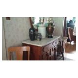 St Johnsville -- Lots of Antiques