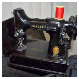 Singer Featherweight Sewing Machine with Case and Foot Control