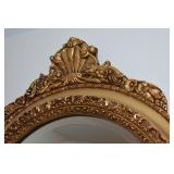THE CROWN ON THE TALL MIRROR