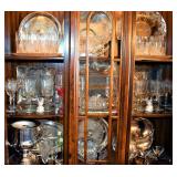 CONTENTS OF CHINA CABINET