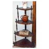CORNER ETAGERE