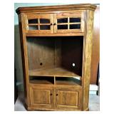 DELUXE CORNER CABINET FOR TV/AUDIO/VIDEO. NICE CORNER ARMOIRE!!! SOLID WOOD.