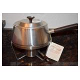 Hamilton Beach STAINLESS STEEL Fondue Pot. NICE!!