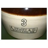 Swasey #3 Crockery Pot with Handle