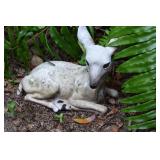 SMALL STATUARY FOR LAWN OR GARDEN