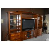 FINE QUALITY TV ARMOIRE WALL UNIT, 3 SECTION