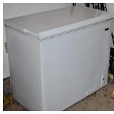 SMALL CHEST FREEZER