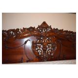 CENTER OF THE HEADBOARD