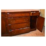 FEATURES 6 DRAWERS & 2 DOORS CONSEALING STORAGE