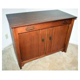 EXTENDING CABINET TABLE. NICE!!!