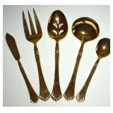 SERVING SET GOES WITH FLATWARE OF SAME PATTERN
