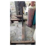 ENGINE MOUNT STAND