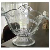 BEAUTIFUL CRYSTAL BOWL
