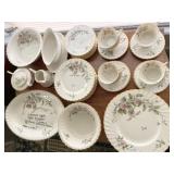 SYRACUSE "APPLE BLOSSOM" FINE CHINA, SVC/8