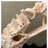 INTRICATELY DETAILED CARVING!!
