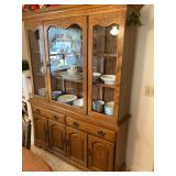 BROYHILL DINING ROOM DISPLAY CABINET WITH STORAGE BASE