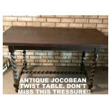 BARLEY TWIST ANTIQUE TABLE