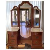 ABSOLUTELY ELEGANT DRESSING VANITY WITH FULL LENGTH CENTER MIRROR