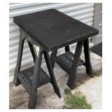 SAME HORSES WITH A METAL WORKTOP