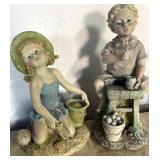 FIGURINES