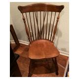 WINDSOR CHAIR