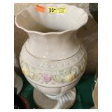 BELLEEK