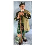 HIGH QUALITY PORCELAIN FIGURINE