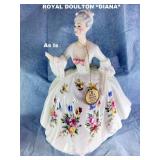 HIGH QUALITY PORCELAIN FIGURINE