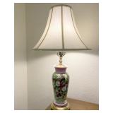 ELEGANT LAMP. HAND PAINTED PORCELAIN BODY, BRASS FINISH BASE.