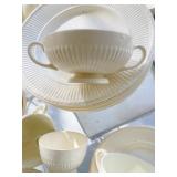 WEDGWOOD CHINA, "EDME" PATTERN