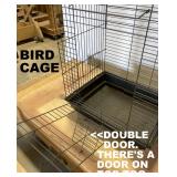 BIRD CAGE 2nd VIEW. SLIDEOUT CLEANING TRAY.