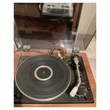 VINTAGE PIONEER TURNTABLE