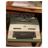 VINTAGE IBM TYPEWRITER