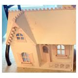 DOLL HOUSE