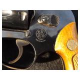 SMITH & WESSON .38 REVOLVER SPECIAL EDITION SNUB NOSE, HOLDS 5 SHOTS 6.5 INCHES LENGTH, NOTE HAS SOM