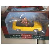 Maisto CLASSIC Christmas Car ornaments 