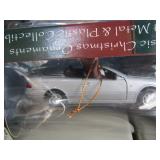Maisto CLASSIC Christmas Car ornaments 