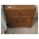Drexel  NIGHT STAND X2 Beautiful piece very clean PASSAGE PATTERN