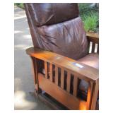 ARTS & CRAFT MISSION STYLE Brown Leather Chair reclines, very comfy