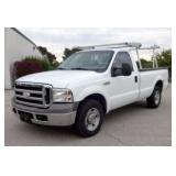 2006 Ford F250 XL Super Duty Truck, 278,595 Miles, V8, Gas, VIN: 1FTNF20516EA49621