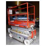 Sky Jack SJ-III 3219 Scissor Lift With 206 Hours