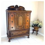 Antique Heavily Carved Chest of Drawers With Four Drawers and Small Top Drawer Original Pulls